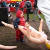 Das Kind und seine Puppe